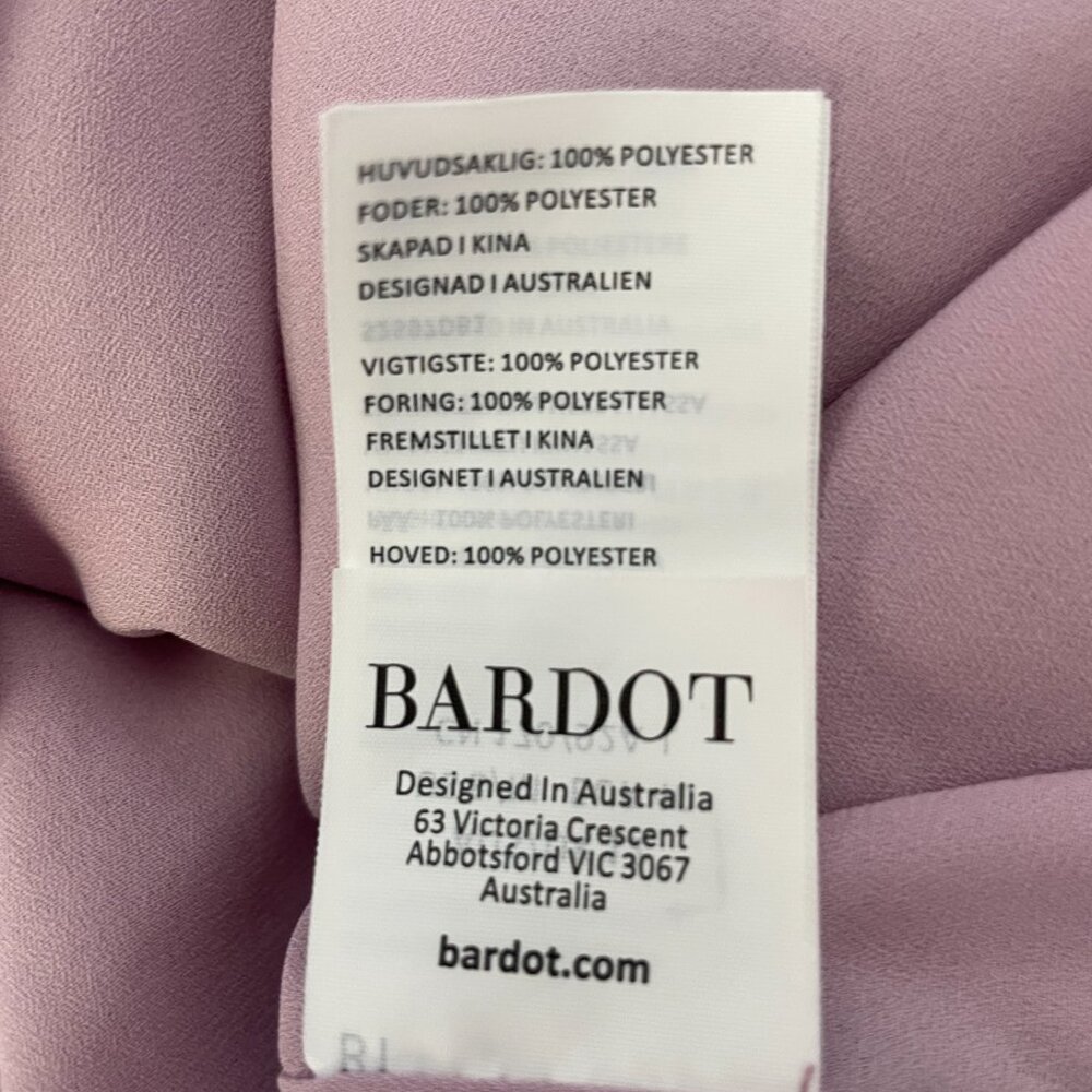 Bardot Ruffled Hem Mini Dress with Long Sleeves and Vl-Neck, Fuschia Pink,‎ 12 - Picture 5 of 9